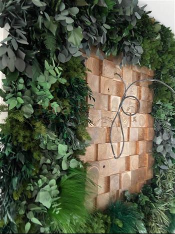 ETPS CORBEAUX mur vegetal stabilisé by HOA DECO plafond vegetal enseigne lichen naturel design amenagement