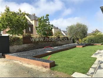 mur vegetal naturel Dinard sphaigne design architecture 1 ans apres Hoa déco fougere euphorbe heucheres pelouse