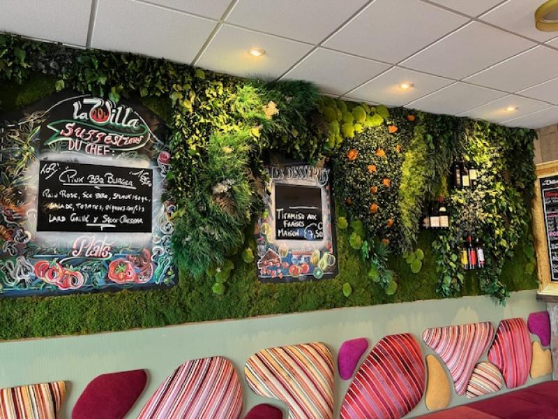 mur vegetal stabilisé hoa deco design tendance 2024 green wall.