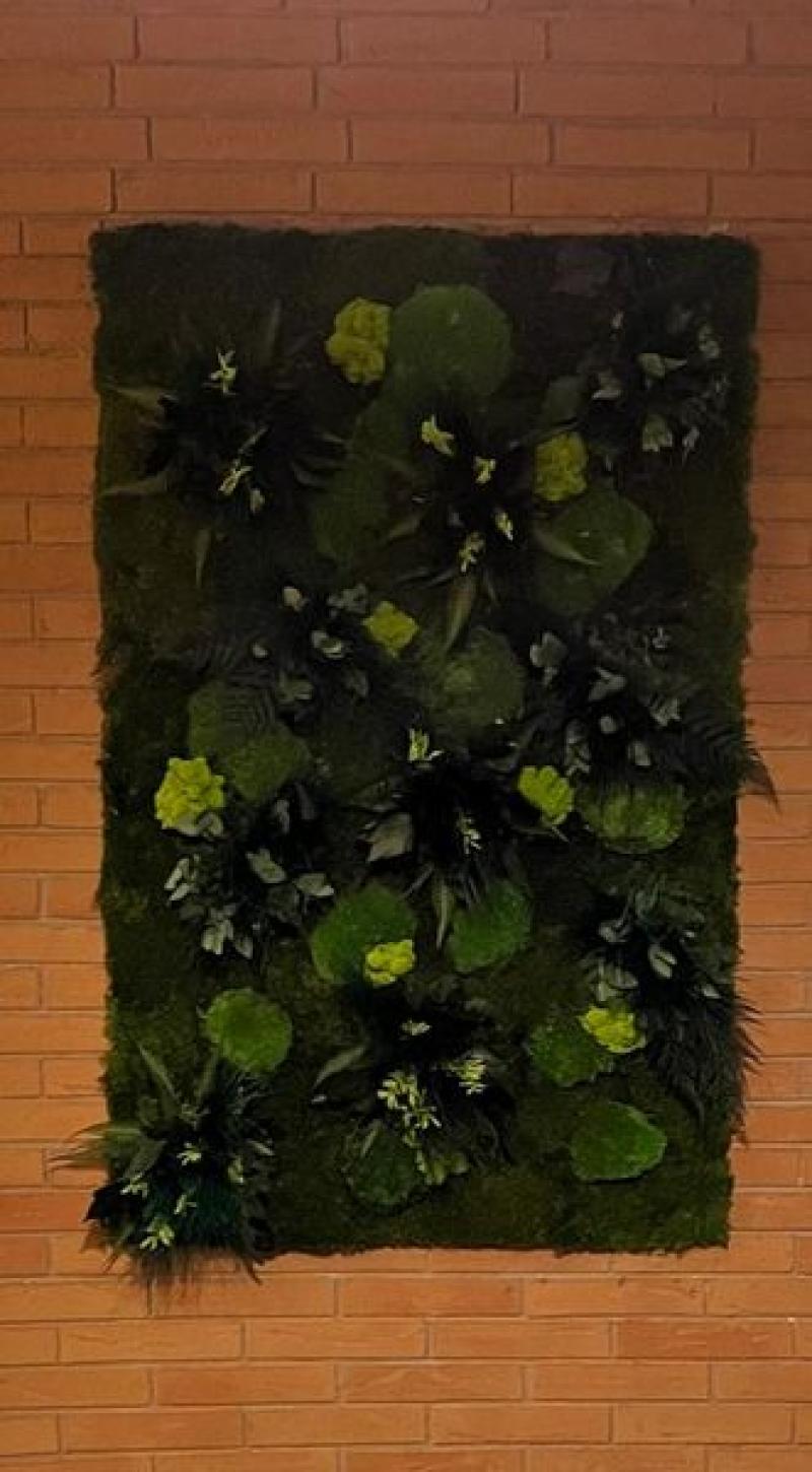 particulier mur vegetal stabilisé briquettes rouges intérieur HOA DECO