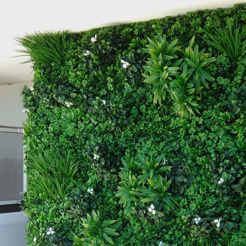mur-vegetal-Liseron-occultation-1 by hoa deco murs vegetaux artificiels