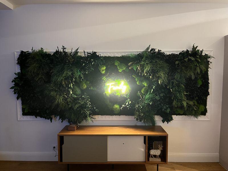 tableau végétal stabilisé family logo led hoa deco 2025